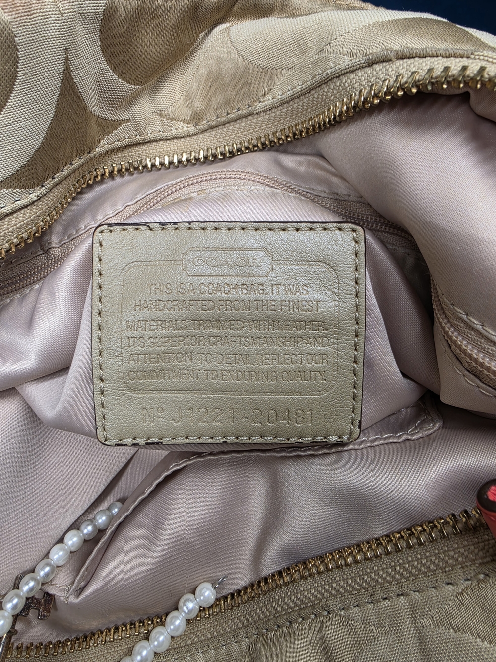 Coach Poppy Signature Glam Tote - Picture 4 of 4